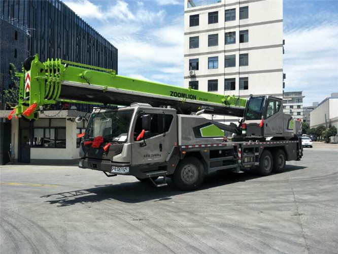 平川区随车吊师傅告诉你租赁随车吊车如何区分吨位